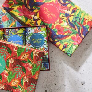 Chocolate and Love Bar Giftbox chocolade cadeau afbeelding 2 van Gifts.nl