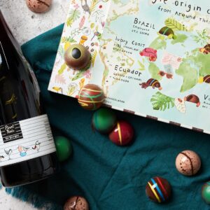 Rode wijn met Single Origin Chocolates chocolade cadeau afbeelding 2 van Gifts.nl