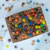 Sweetbox - M&M brownie brievenbus cadeau van Gifts.nl